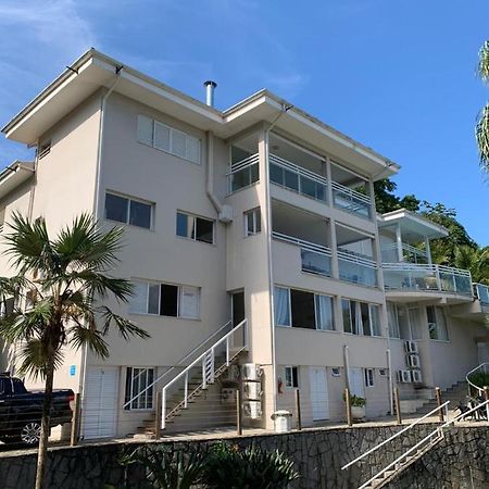 Mansao Tenorio - Suites, Estudio Ou Cobertura Pe Na Areia Ubatuba Eksteriør billede