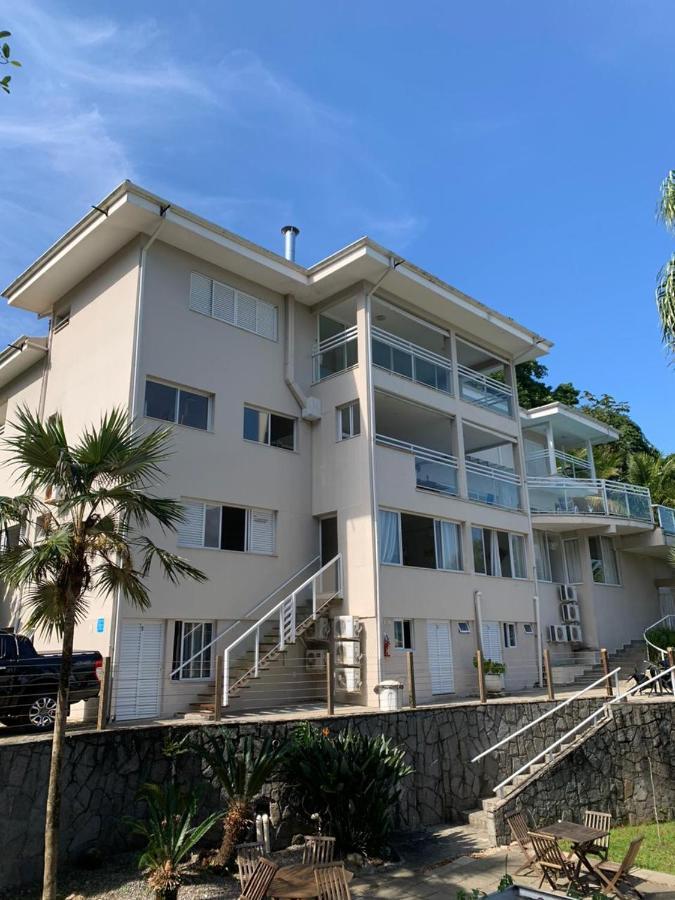 Mansao Tenorio - Suites, Estudio Ou Cobertura Pe Na Areia Ubatuba Eksteriør billede